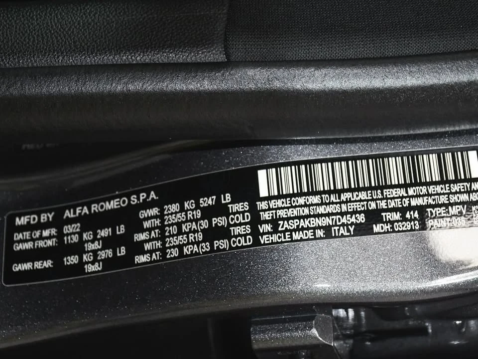 2022 Alfa Romeo Stelvio - Image 17 of 20