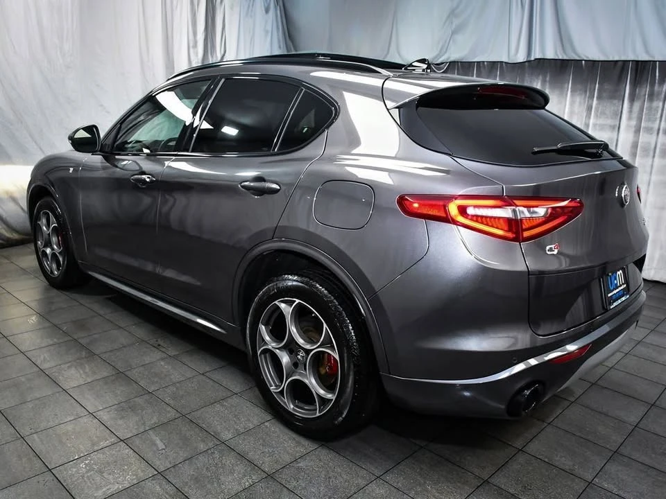 2022 Alfa Romeo Stelvio - Image 4 of 20