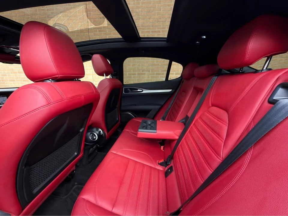 2022 Alfa Romeo Stelvio - Image 7 of 16