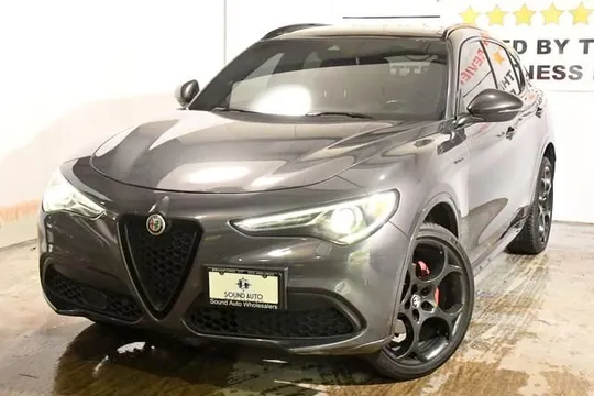 2022 Alfa Romeo Stelvio Ti AWD