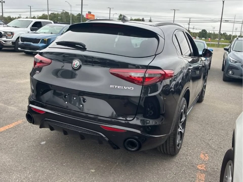 2022 Alfa Romeo Stelvio - Image 3 of 10