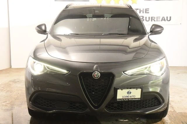 2022 Alfa Romeo Stelvio - Image 2 of 20