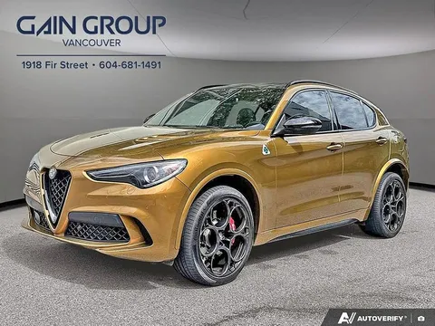 2022 Alfa Romeo Stelvio Quadrifoglio AWD