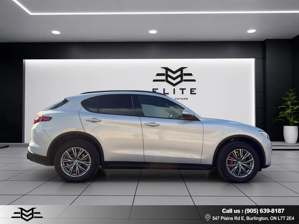 2022 Alfa Romeo Stelvio - Image 11 of 20