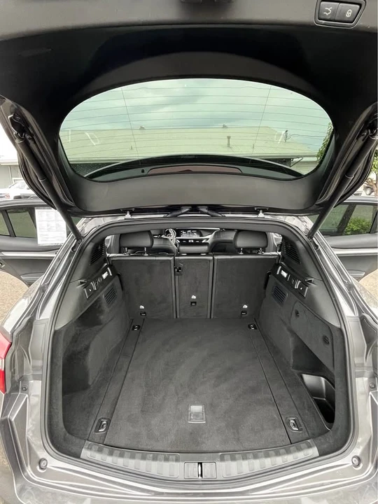 2022 Alfa Romeo Stelvio - Image 10 of 12