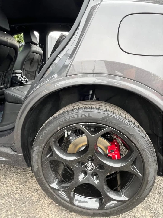 2022 Alfa Romeo Stelvio - Image 11 of 12