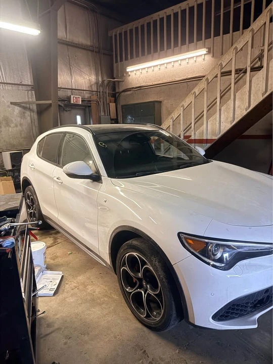 2022 Alfa Romeo Stelvio - Image 2 of 6