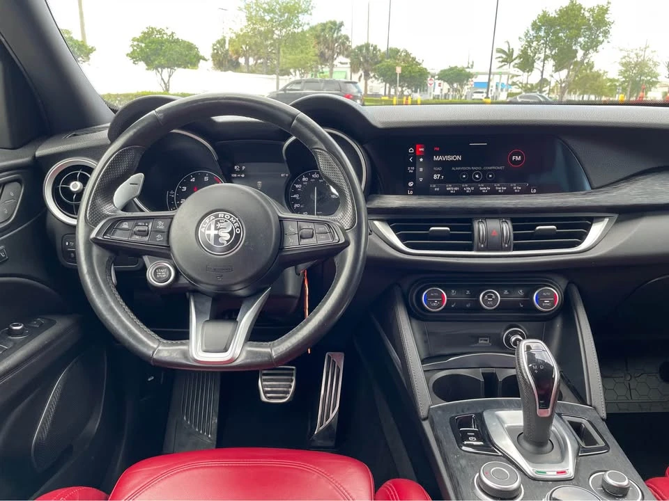 2022 Alfa Romeo Stelvio - Image 5 of 7