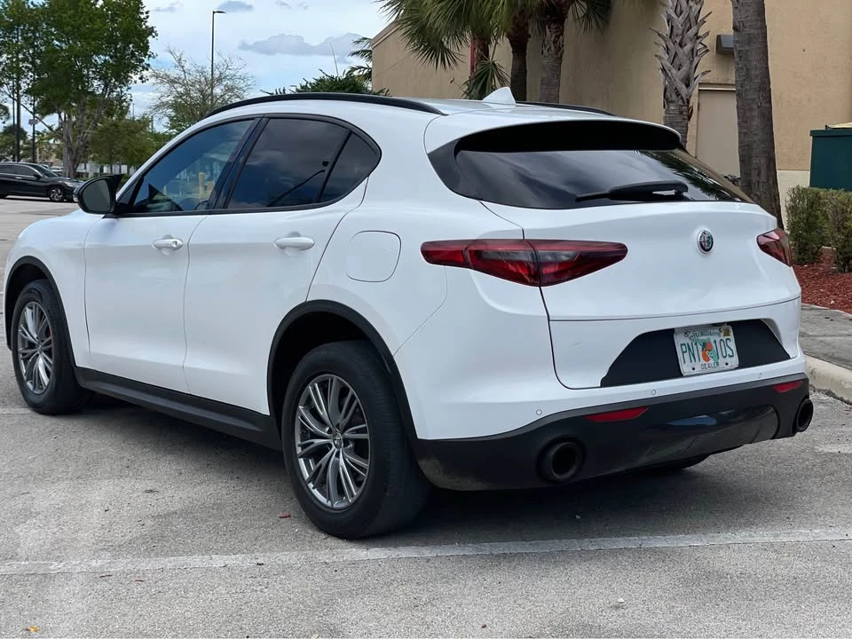 2022 Alfa Romeo Stelvio - Image 3 of 7