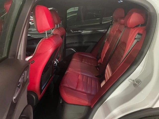 2022 Alfa Romeo Stelvio - Image 4 of 6
