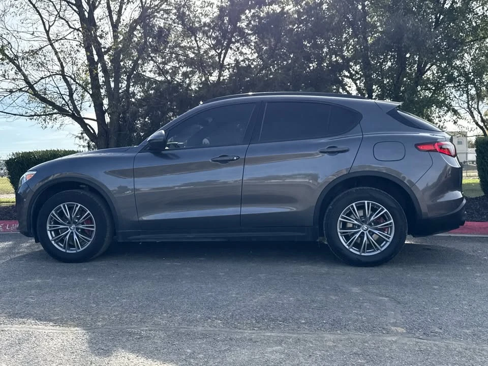 2022 Alfa Romeo Stelvio - Image 7 of 19