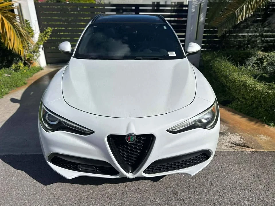 2022 Alfa Romeo Stelvio - Image 5 of 8