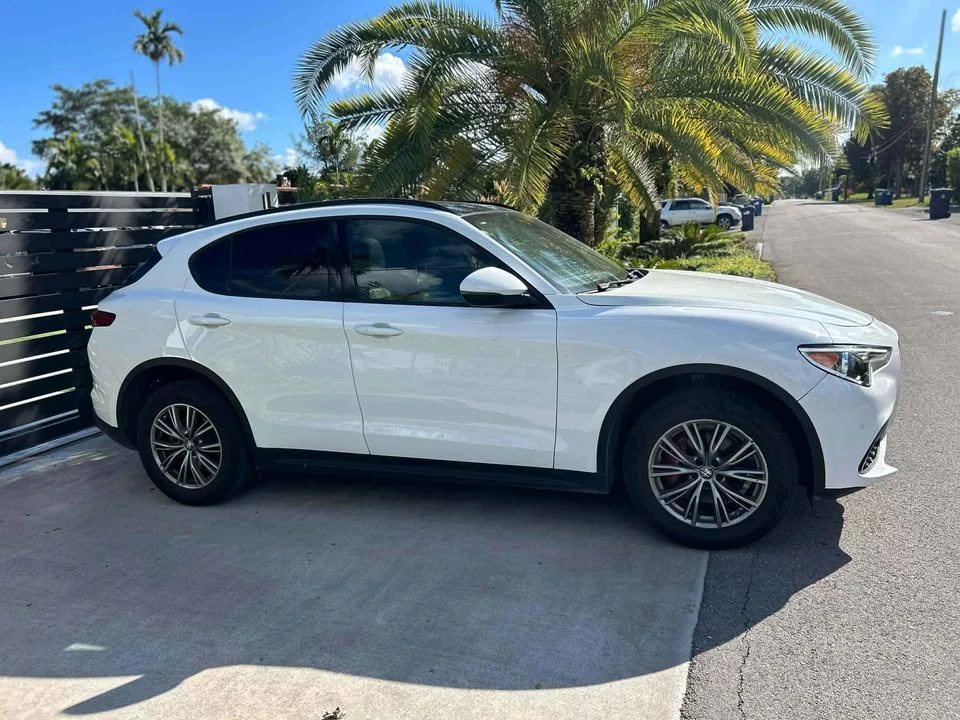 2022 Alfa Romeo Stelvio - Image 3 of 8
