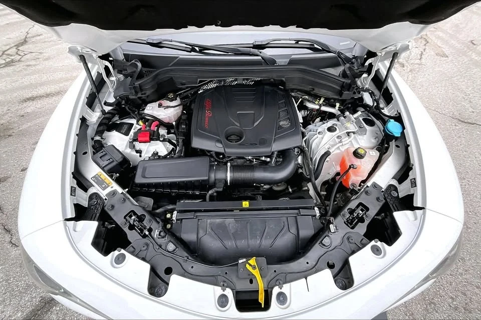 2022 Alfa Romeo Stelvio - Image 7 of 20