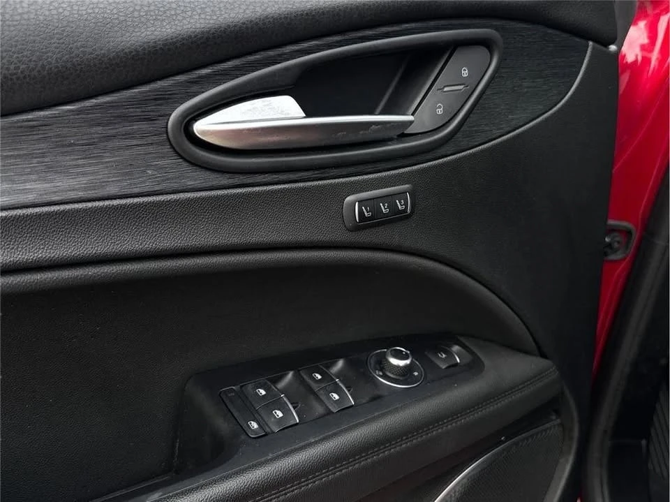 2022 Alfa Romeo Stelvio - Image 8 of 20