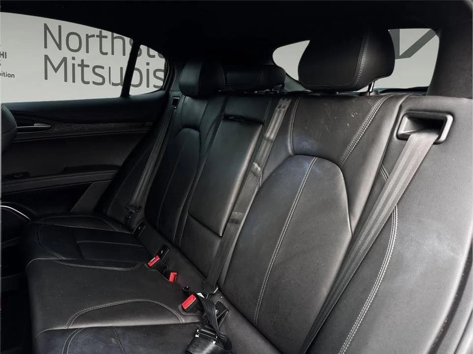 2022 Alfa Romeo Stelvio - Image 17 of 20