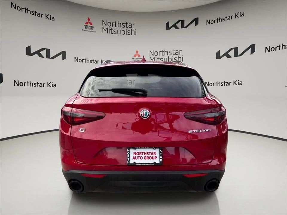 2022 Alfa Romeo Stelvio - Image 3 of 20