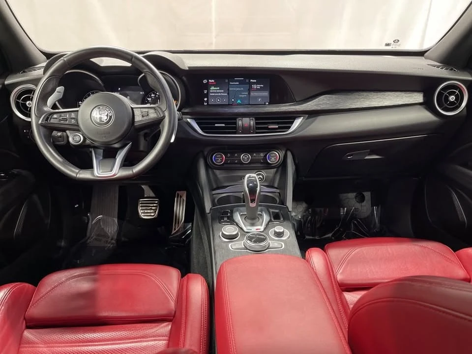 2022 Alfa Romeo Stelvio - Image 12 of 18