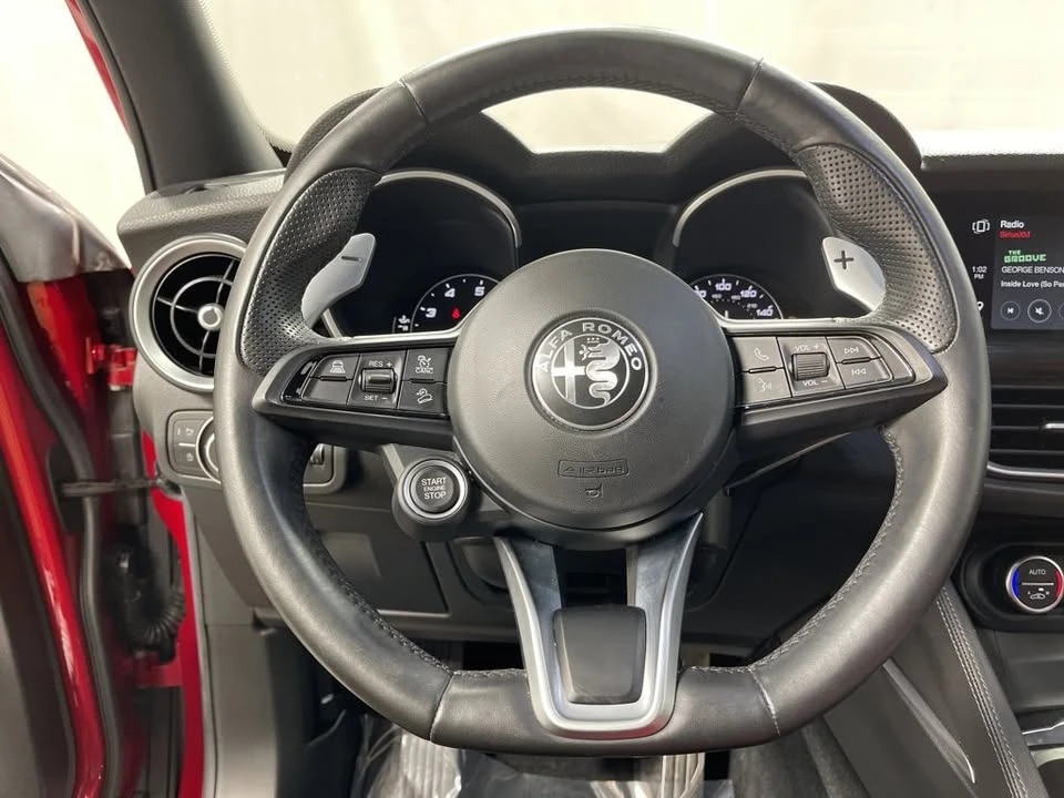 2022 Alfa Romeo Stelvio - Image 13 of 18