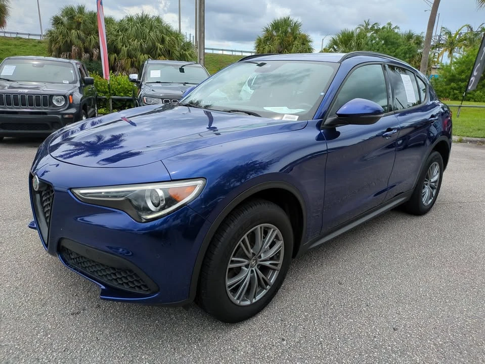 2022 Alfa Romeo Stelvio - Image 8 of 19