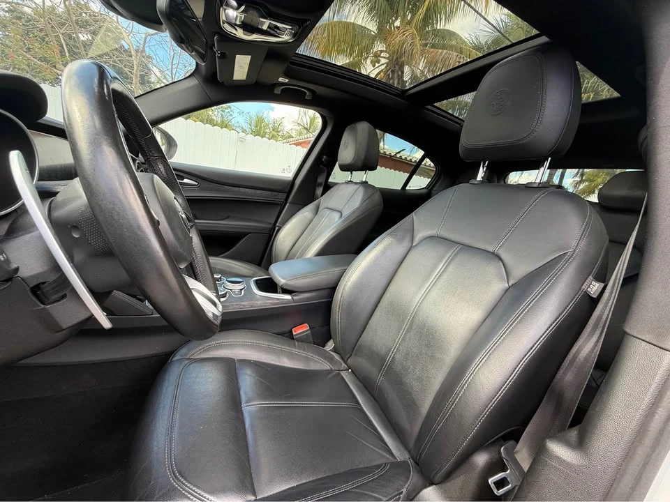 2022 Alfa Romeo Stelvio - Image 12 of 15