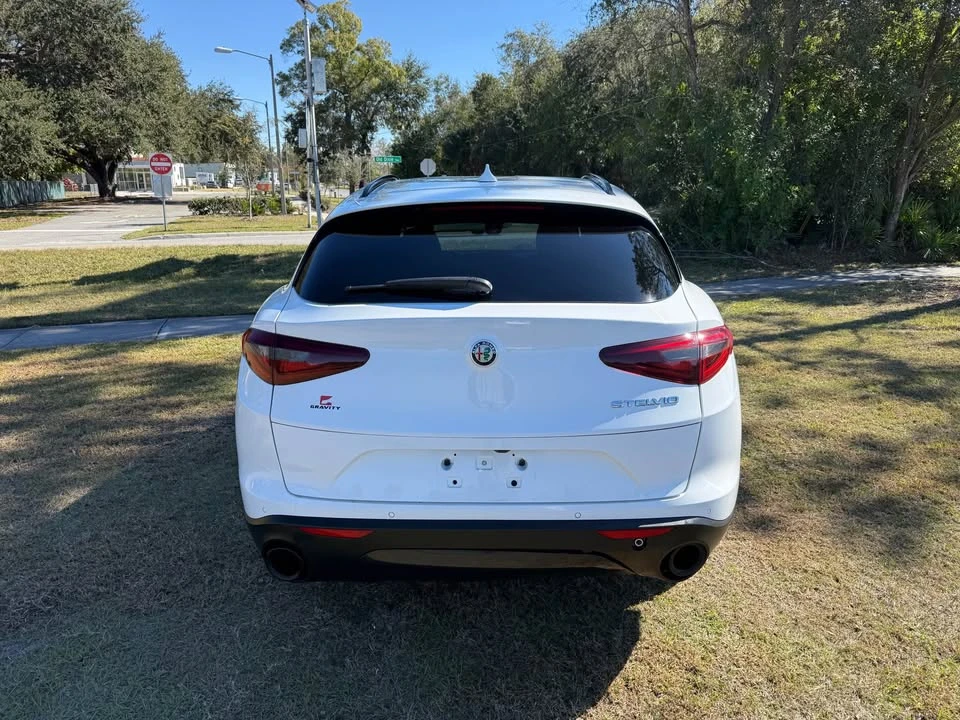 2022 Alfa Romeo Stelvio - Image 6 of 15