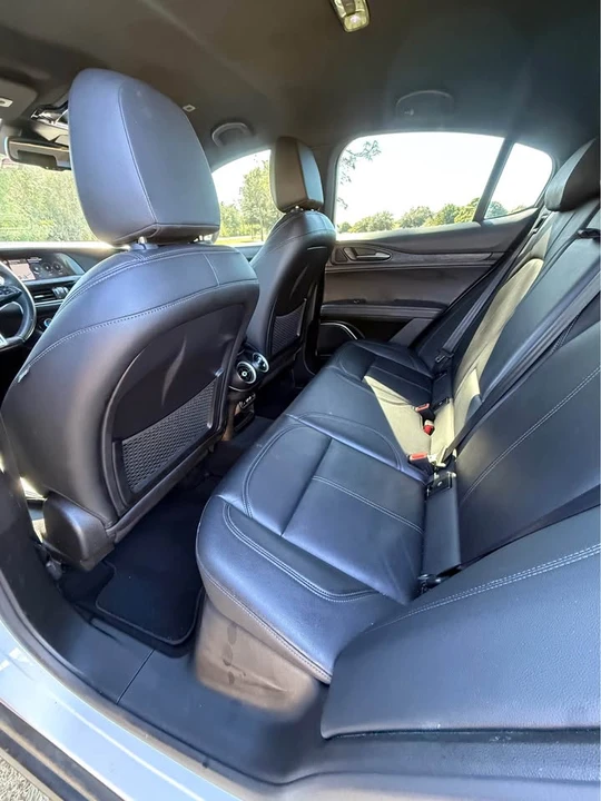 2022 Alfa Romeo Stelvio - Image 9 of 15