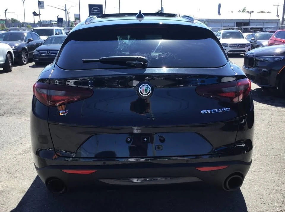 2022 Alfa Romeo Stelvio - Image 7 of 20