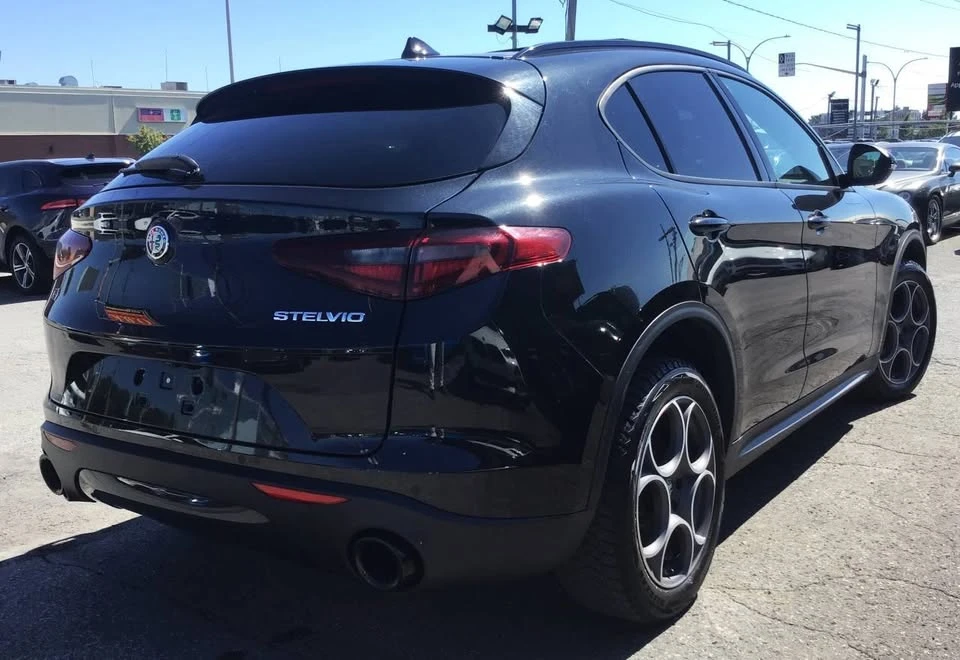 2022 Alfa Romeo Stelvio - Image 5 of 20