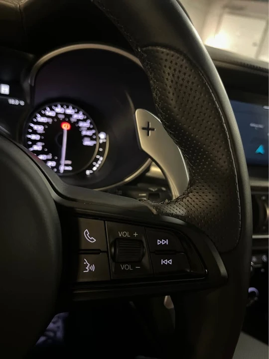 2022 Alfa Romeo Stelvio - Image 9 of 14