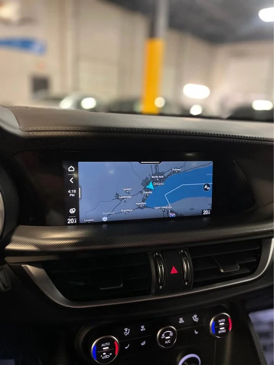2022 Alfa Romeo Stelvio - Image 12 of 14