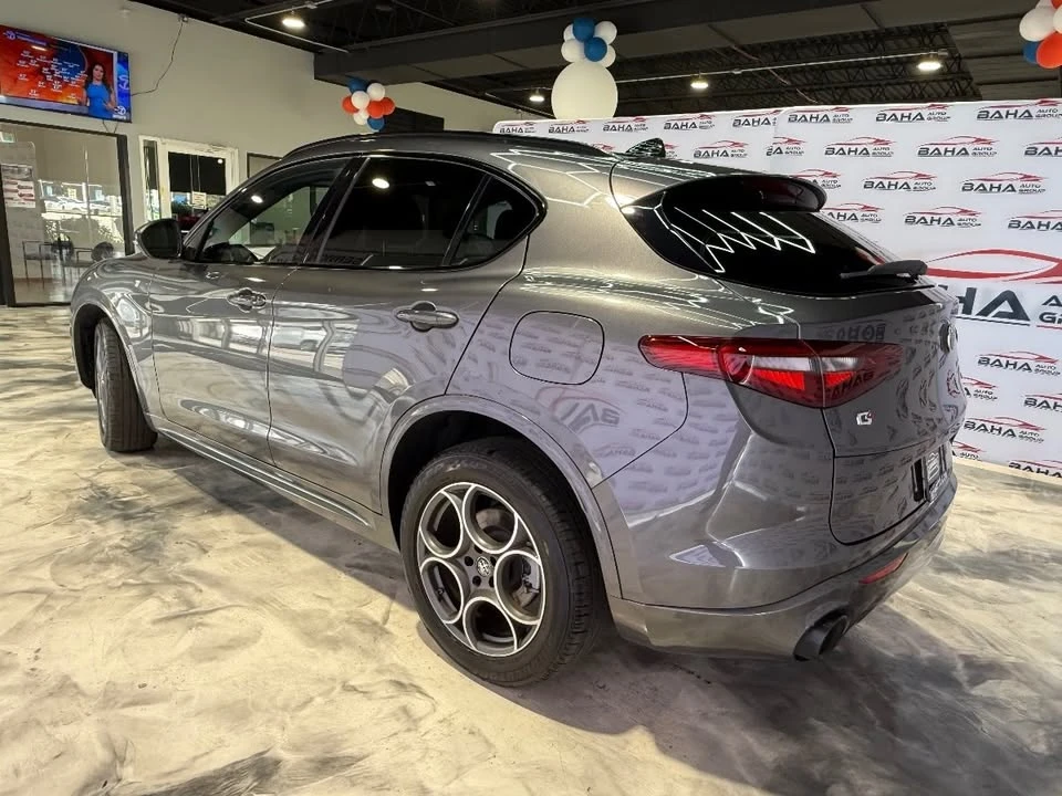 2022 Alfa Romeo Stelvio - Image 16 of 20
