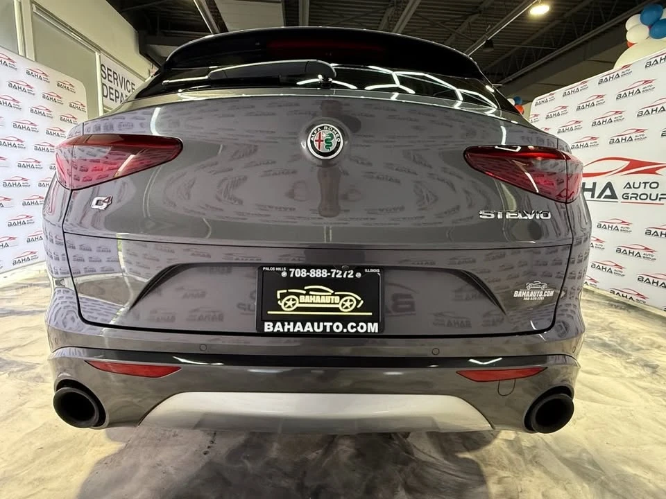 2022 Alfa Romeo Stelvio - Image 14 of 20