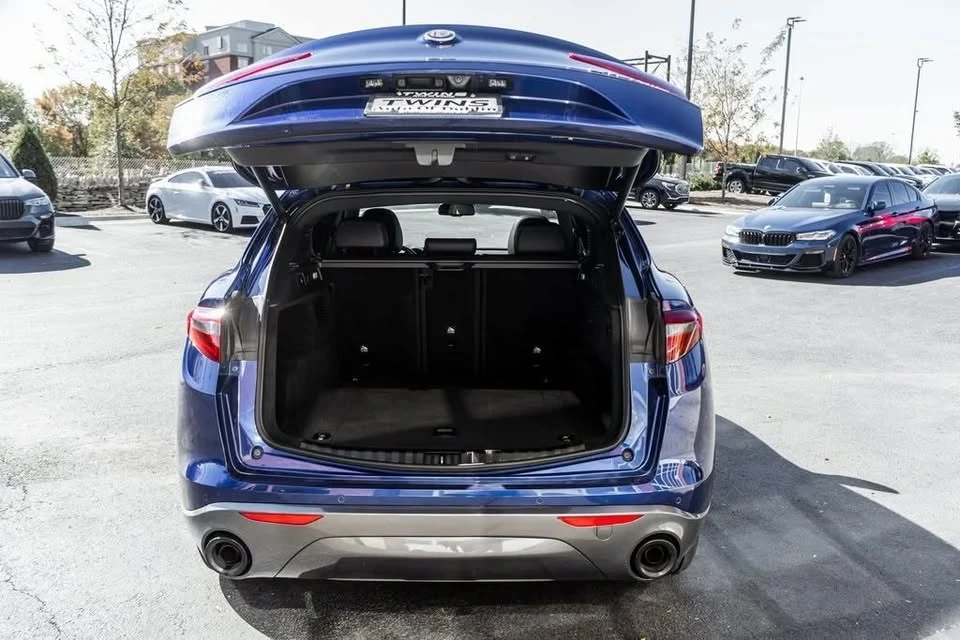 2022 Alfa Romeo Stelvio - Image 15 of 20