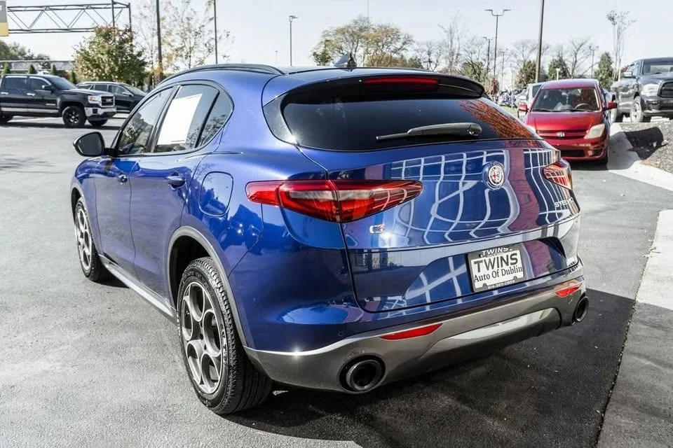 2022 Alfa Romeo Stelvio - Image 19 of 20