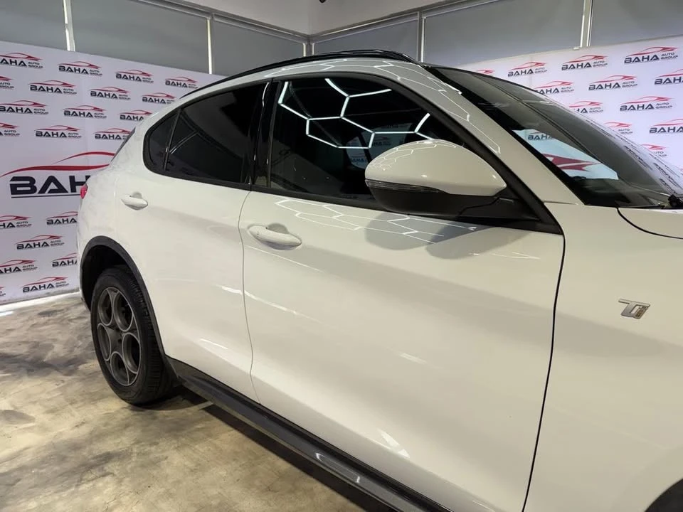 2022 Alfa Romeo Stelvio - Image 9 of 20