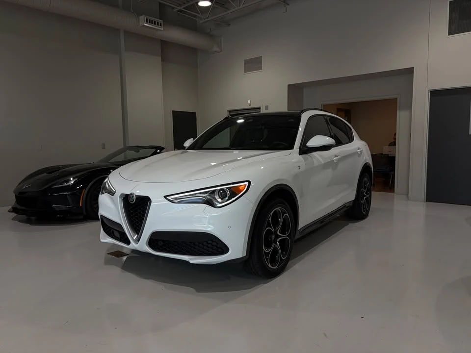 2022 Alfa Romeo Stelvio - Image 4 of 20