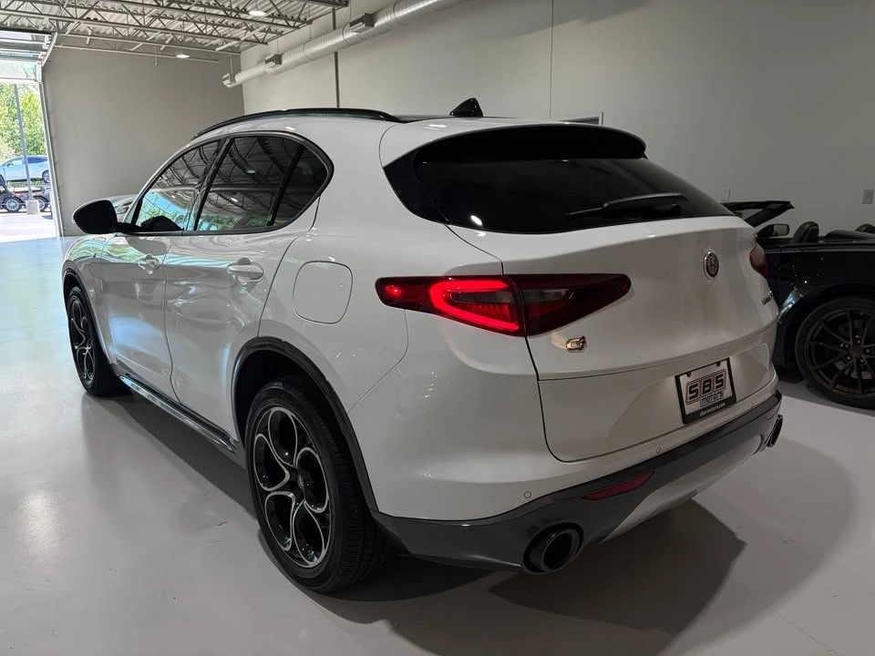 2022 Alfa Romeo Stelvio - Image 7 of 20