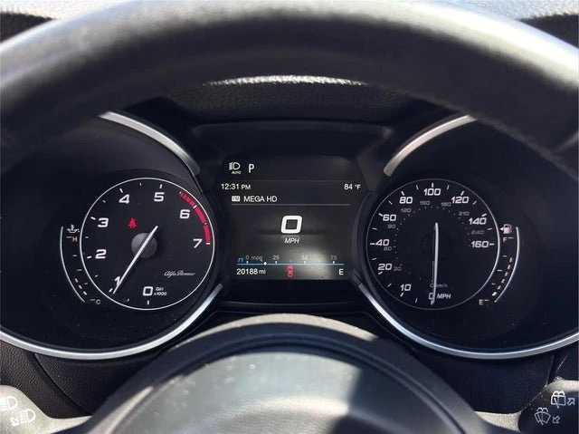 2022 Alfa Romeo Stelvio - Image 10 of 20