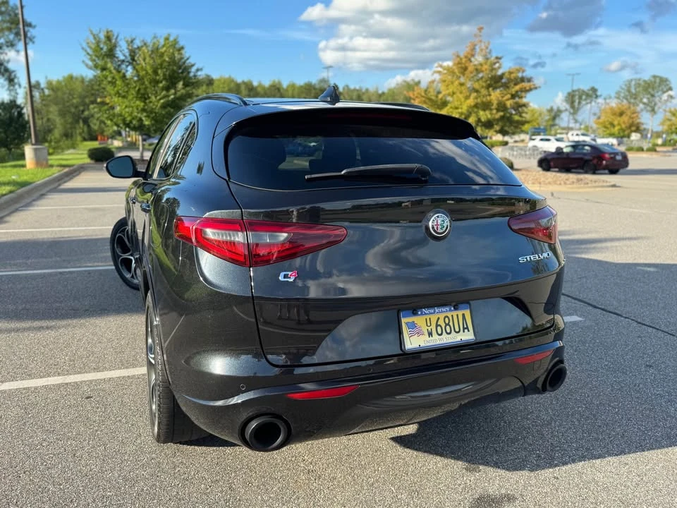 2022 Alfa Romeo Stelvio - Image 5 of 14
