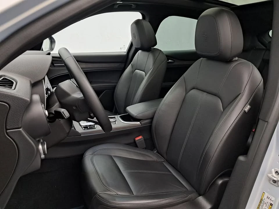 2022 Alfa Romeo Stelvio - Image 3 of 16