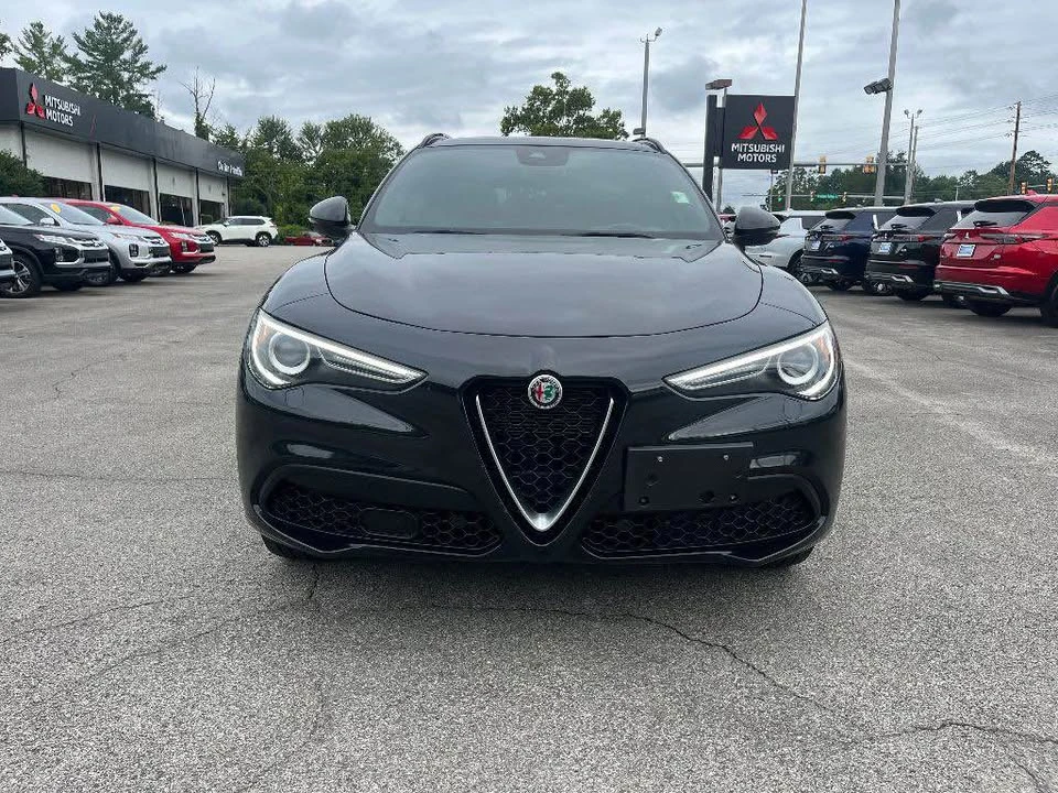 2022 Alfa Romeo Stelvio - Image 3 of 16