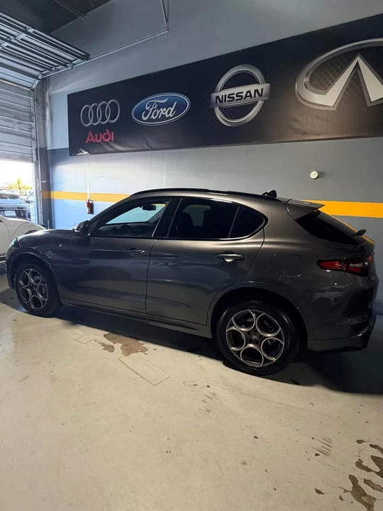 2022 Alfa Romeo Stelvio - Image 3 of 10