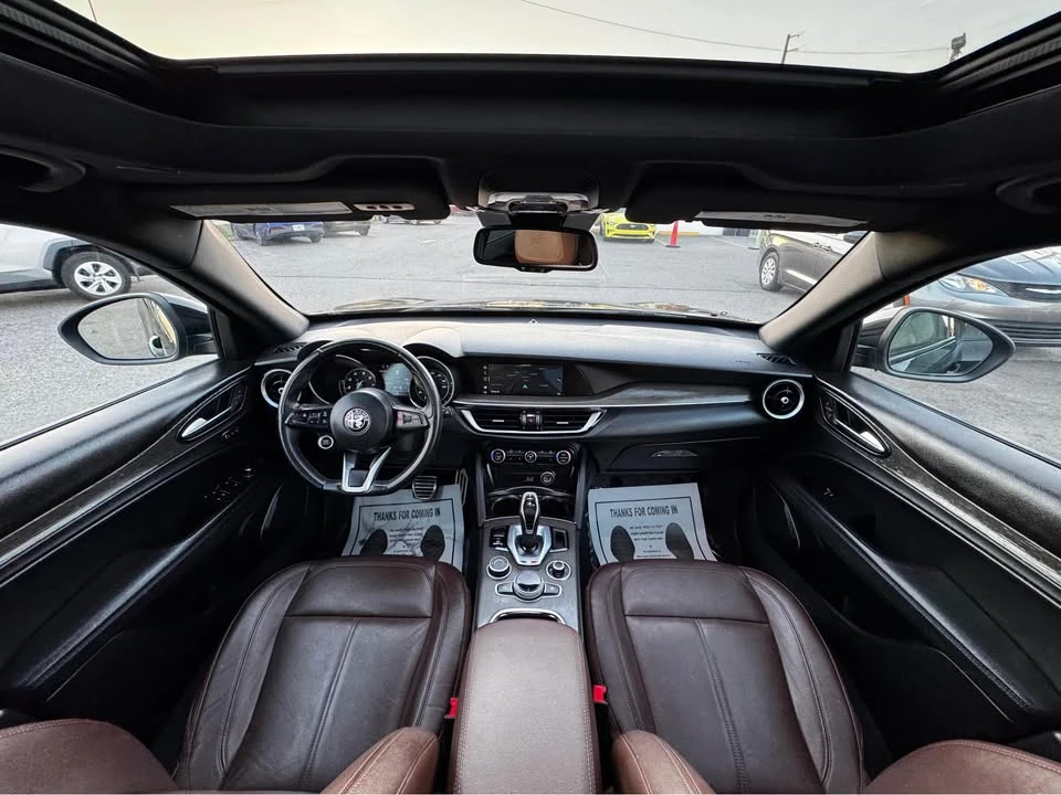2022 Alfa Romeo Stelvio - Image 13 of 15