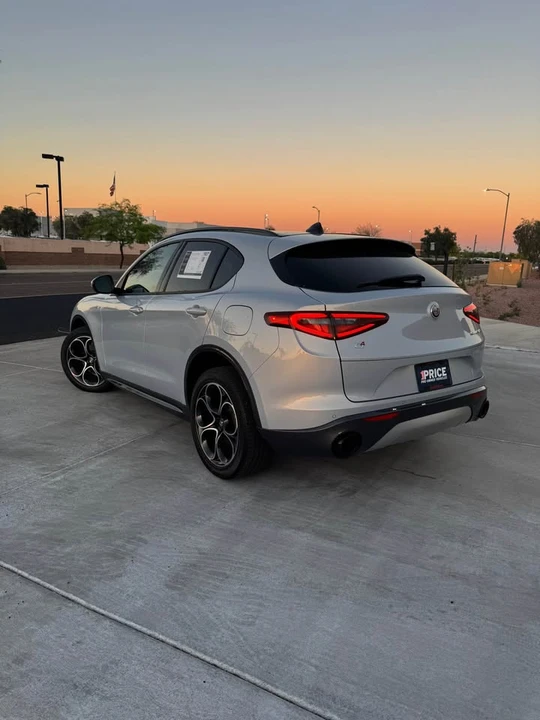2022 Alfa Romeo Stelvio - Image 4 of 16