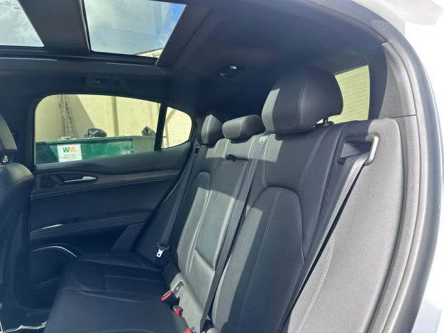 2022 Alfa Romeo Stelvio - Image 6 of 10