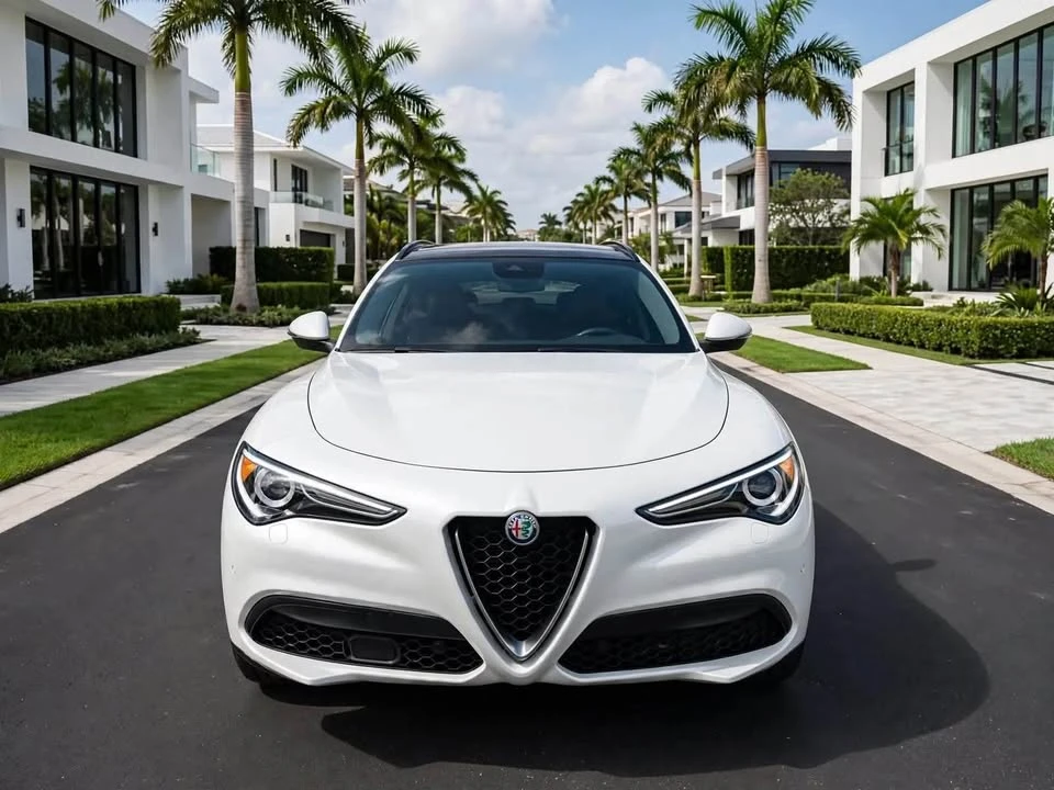 2022 Alfa Romeo Stelvio - Image 5 of 10