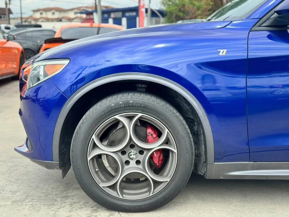 2022 Alfa Romeo Stelvio - Image 7 of 14
