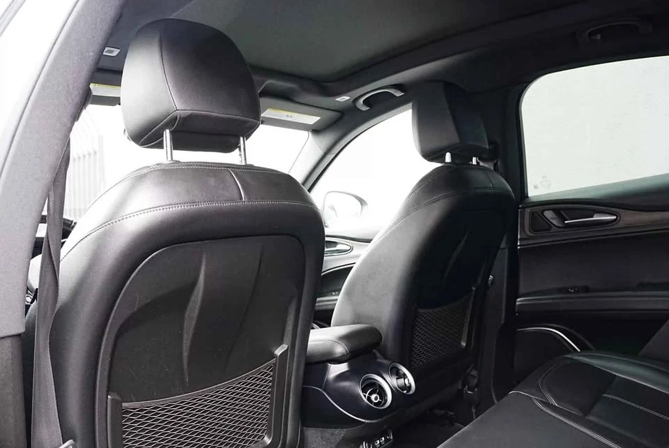 2022 Alfa Romeo Stelvio - Image 13 of 15