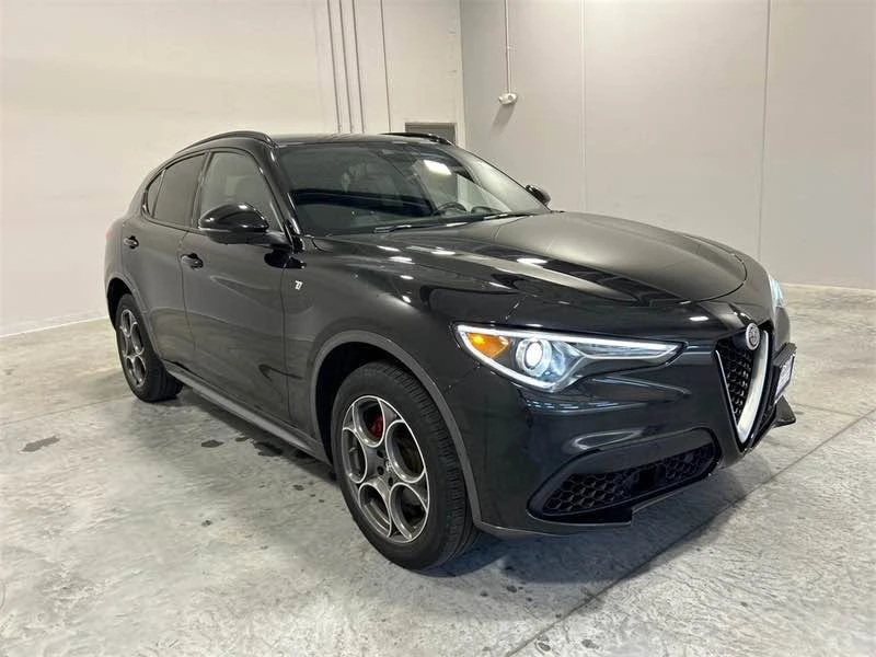 2022 Alfa Romeo Stelvio - Image 3 of 15